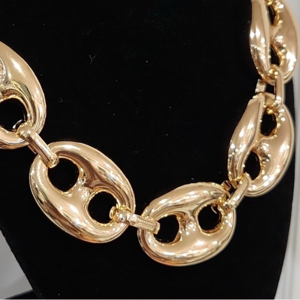 NWT โ๏ธ ๐โ๏ธ Camila Coelho Gorgeous Set of Goldtone Necklace & Bracelet - Picture 15 of 17